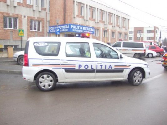 Accident rutier în Lazu: 3 maşini implicate
